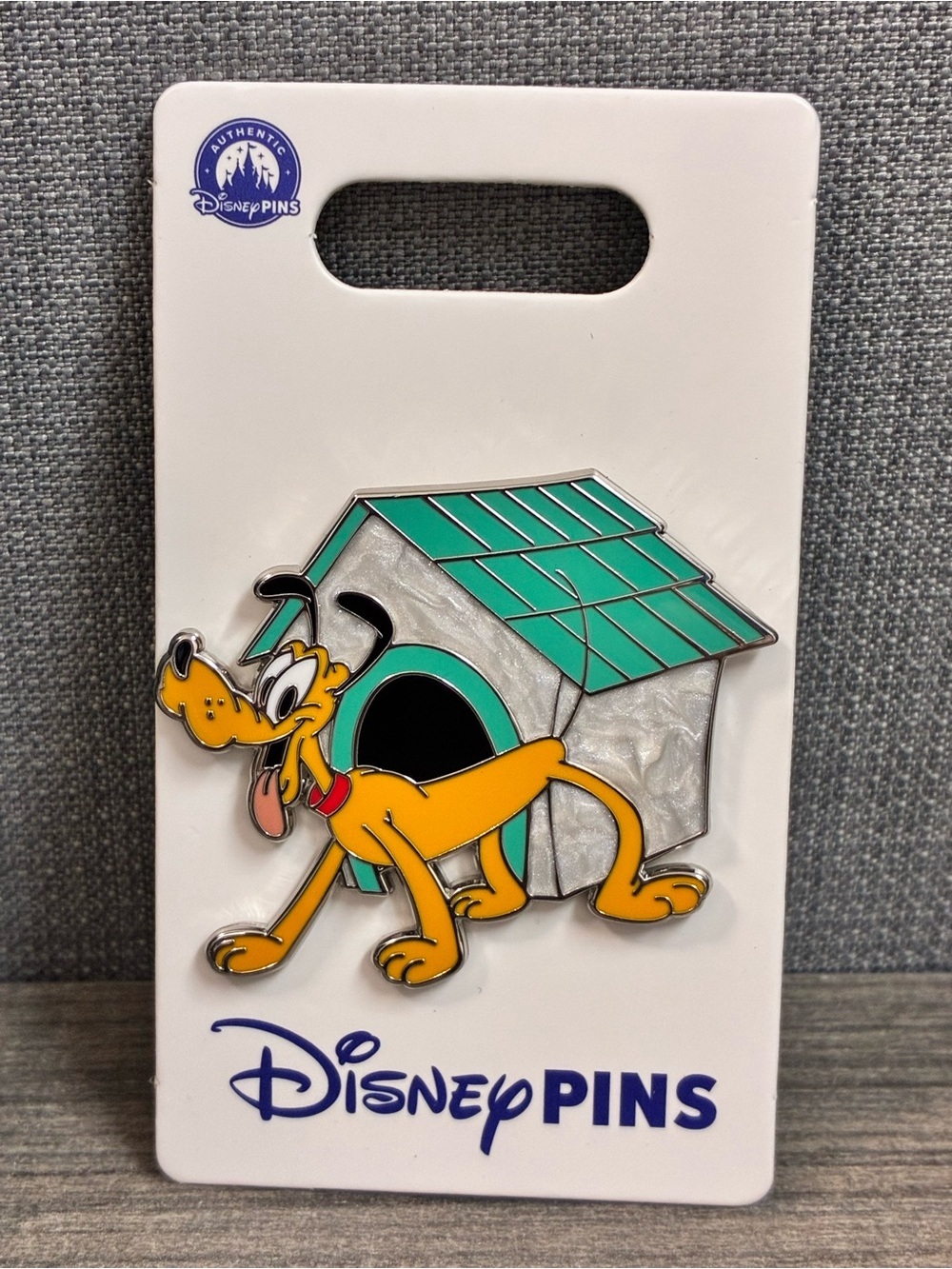 Disneys Pluto with his dog house pin